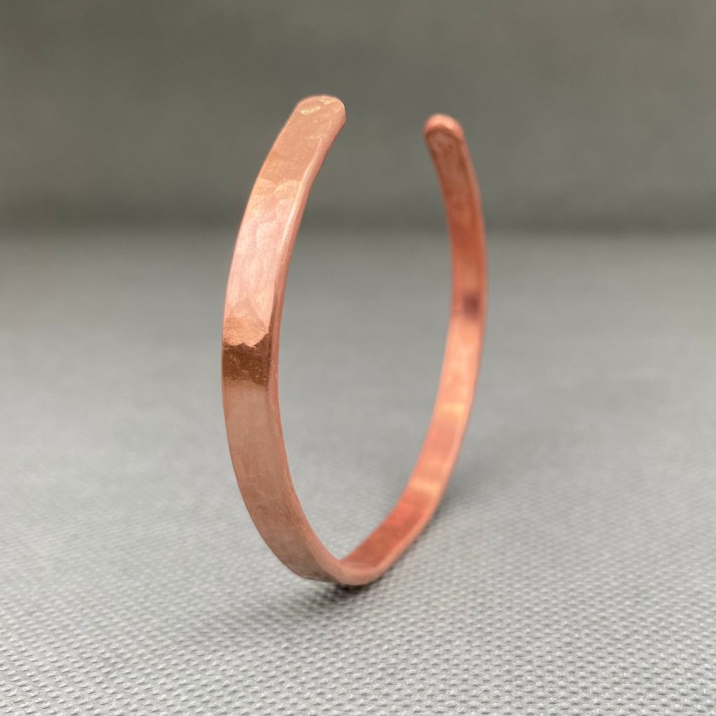 Pulsera Cobre Martillada Mujer