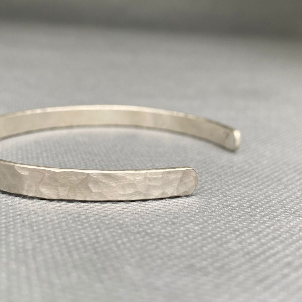 Pulsera Plata Martillada Mujer