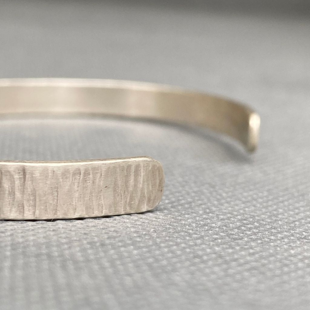 Pulsera Plata Rayada Hombre